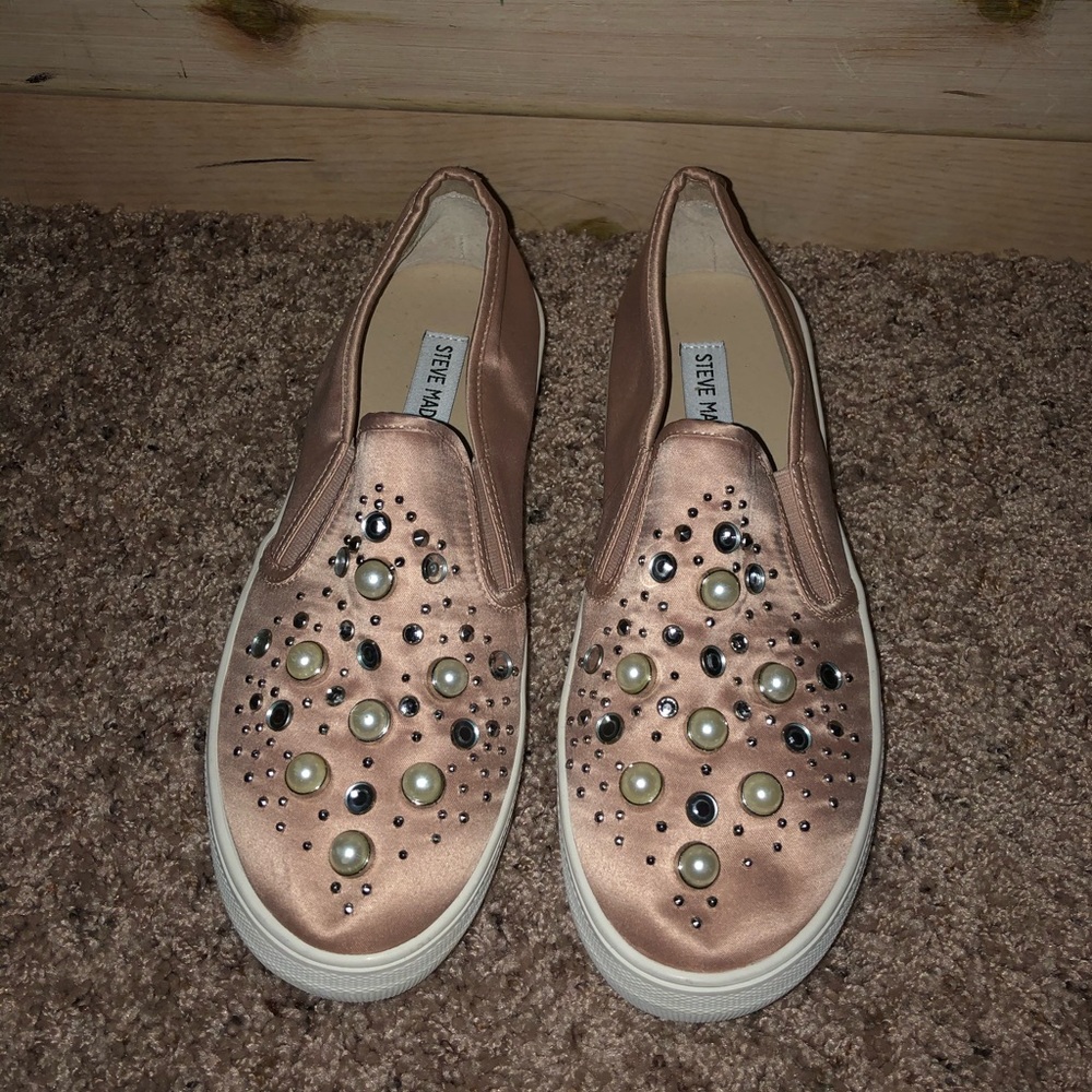 Steve Madden Glade Embellished Slip-On Sneaker